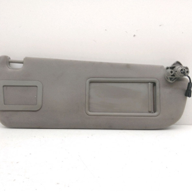 Pare-soleil droit occasion  Audi A8 D3 (4E2, 4E8) 3.0 tdi quattro (2003-2010)   4E0857552K25R  1