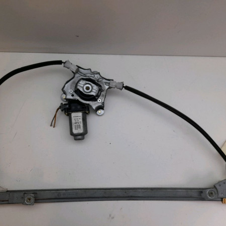 Mecanisme + moteur lève-glace avant droit occasion  Renault SCÉNIC I Monospace (JA0/1_, FA0_) 1.9 dti (ja1u) (2001-2003)   7700838591 