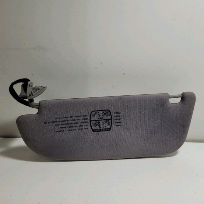 Pare-soleil droit occasion  Peugeot 607 (9D, 9U) 2.2 hdi (2000-2006)   8143KX  2