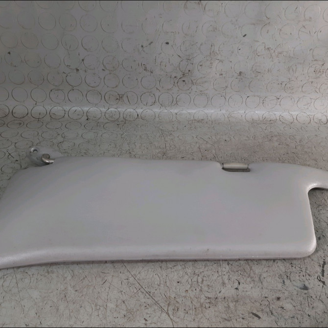 Pare-soleil gauche occasion  Mazda DEMIO (DW) 1.3 16v (dw3w) (1998-2003)   DC3669320A03  2