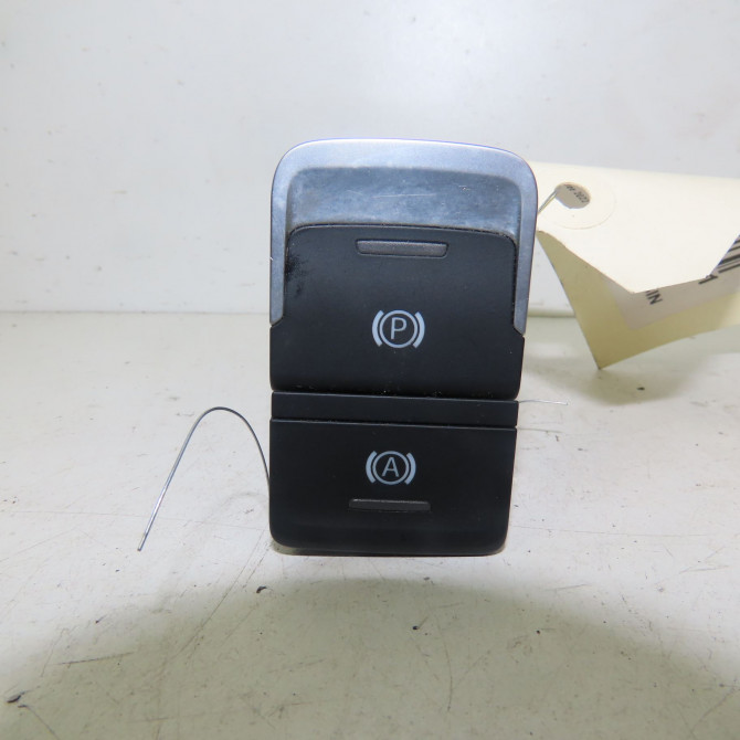 Interrupteur commande de frein a main occasion  Seat ATECA (KH7, KHP) 2.0 tdi (2016)   575927225A  1