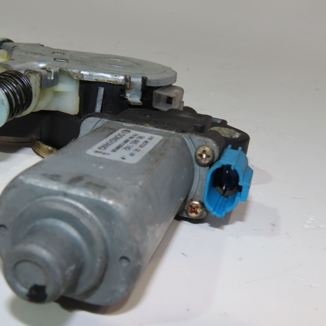 Mecanisme + moteur lève-glace avant droit occasion  Chevrolet MATIZ (M200, M250) 0.8 (2005-2013)   96601566  4