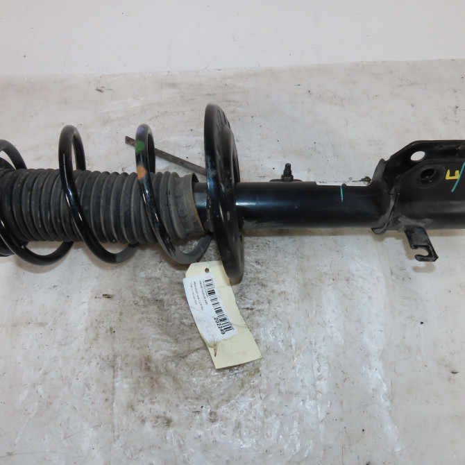 Amortisseur avant droit occasion  Peugeot 208 II (UB_, UP_, UW_, UJ_) 1.2 puretech 100 (2019) 5 portes   9831168980  1