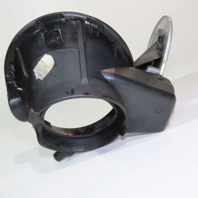 Volet de trappe carburant occasion  Peugeot 5008 (0U_, 0E_) 1.6 hdi (2010-2017) 5 portes   1517H6  3