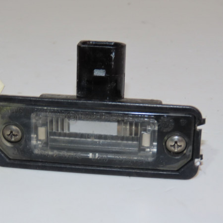 Eclaireur plaque de police d occasion  Volkswagen vw GOLF IV (1J1) 1.9 sdi (1997-2005)   1J6943021B 