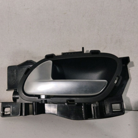Poignee int porte avg occasion  Peugeot 208 I (CA_, CC_) 1.2 puretech 82 (2018)   96555518VV 