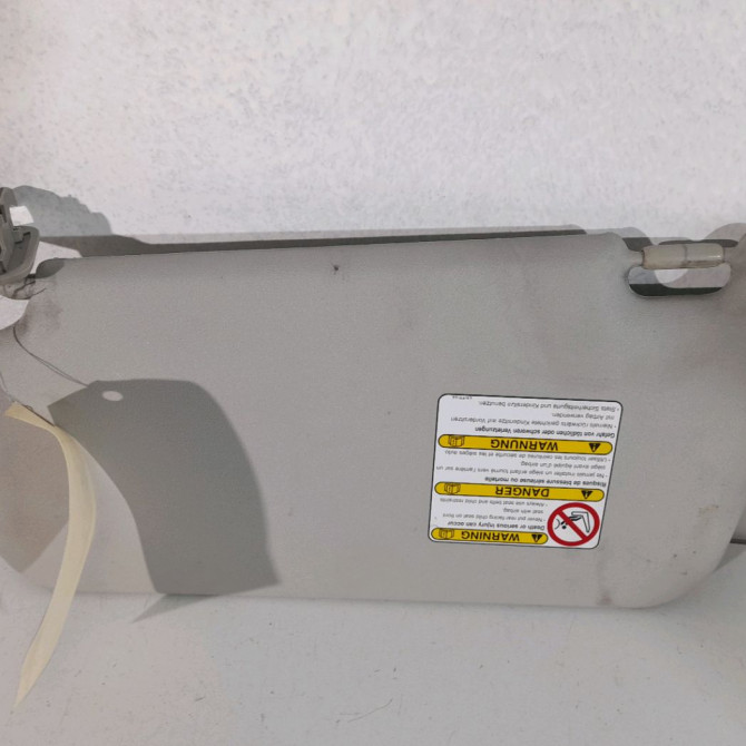 Pare-soleil droit occasion  Mazda 2 (DE_, DH_) 1.4 mzr-cd (2008-2015)   DF7369270A75  2