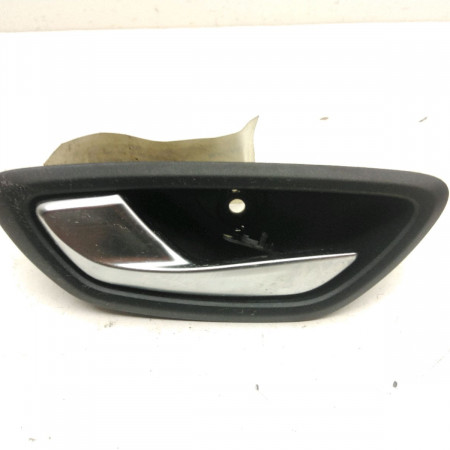 Poignee int porte avg occasion  Renault MEGANE IV Estate (K9A/M/N_) 1.5 dci 110 (2016)   806718801R 