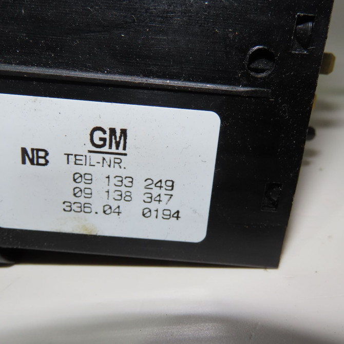 Interrupteur commande de phares occasion  Opel ZAFIRA A Monospace (T98) 2.2 dti 16v (f75) (2002-2005) 5 portes   92115268  2