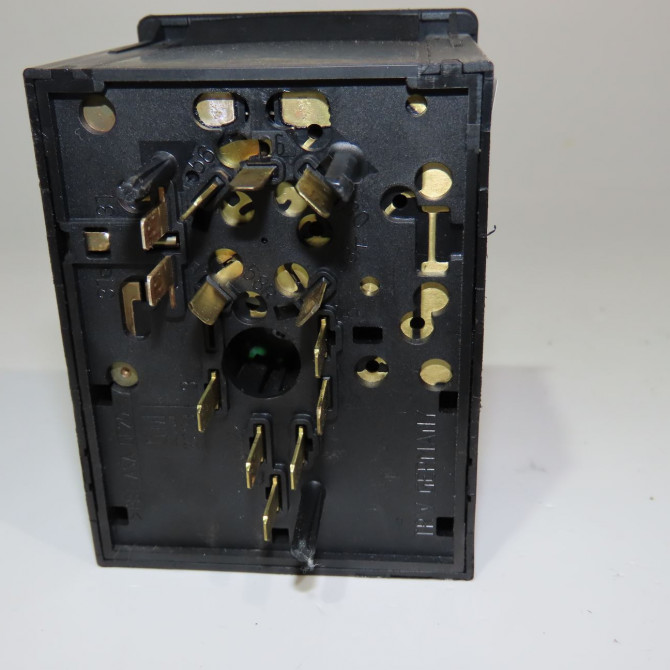 Interrupteur commande de phares occasion  Opel ZAFIRA A Monospace (T98) 2.2 dti 16v (f75) (2002-2005) 5 portes   92115268  3