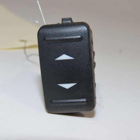 Commande lève-glace porte avant droite occasion  Ford FOCUS II (DA_, HCP, DP) 1.8 tdci (2005-2012)   1471913 