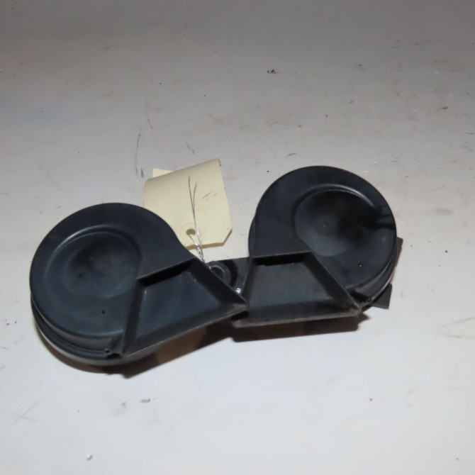 Klaxon  / avertisseur occasion  Mercedes-benz CLASSE C Coupe Sport (CL203) C 220 cdi (203.706) (2001-2004) 3 portes   65421220  1