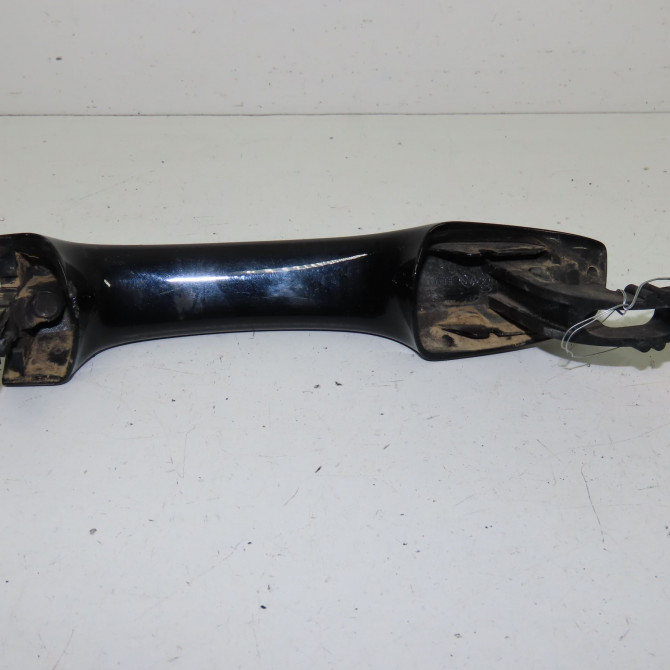 Poignee ext porte ard occasion  Volkswagen vw TIGUAN (AD1, AX1) 2.0 tdi (2016)   510837206JGRU  4