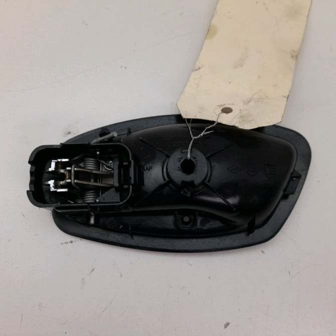 Poignee int porte avd occasion  Renault CLIO IV (BH_) 1.5 dci 75 (2012) 5 portes   826724399R  2