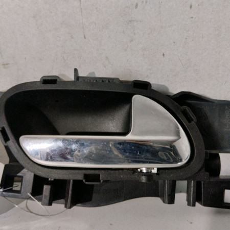 Poignee int porte avd occasion  Peugeot 308 I (4A_, 4C_) 1.6 hdi (2007-2014) 5 portes   9144C8 