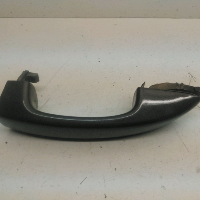 Poignee ext porte avd occasion  Volkswagen vw TOUAREG (7P5, 7P6) 3.0 v6 tdi (2010-2018)   7P6837206HGRU  3