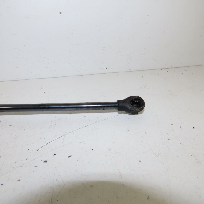 Verin droit hayon occasion  Renault CLIO V (B7_) 1.0 sce 75 (b7m5) (2019)   904508213R  2