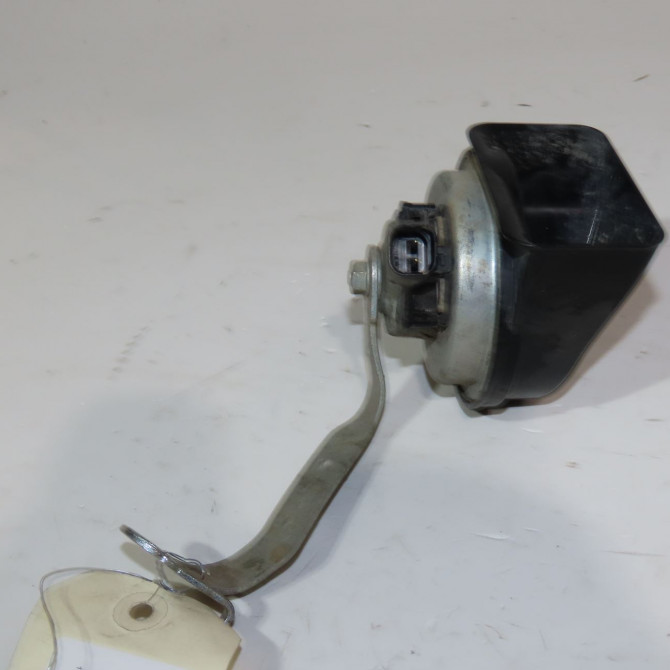 Klaxon  / avertisseur occasion  Opel COMBO Camionnette/Monospace (X12) 1.6 cdti (b05) (2012)   95509630  2