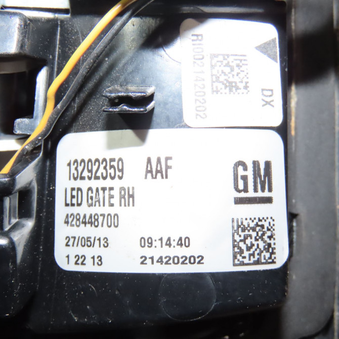 Feu arrière intérieur droit occasion  Opel ZAFIRA TOURER C (P12) 2.0 cdti (75) (2011)   39028600  2