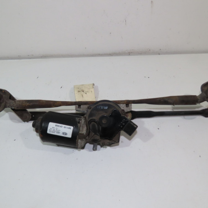 Moteur essuie-glace avant occasion  Kia CERATO I 3/5 portes (LD) 1.6 crdi (2005-2008)   981102F000  1