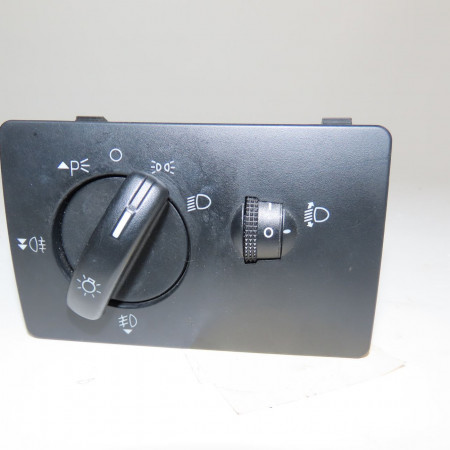 Interrupteur commande de phares occasion  Ford FOCUS II (DA_, HCP, DP) 1.6 tdci (2004-2012)   1471875 