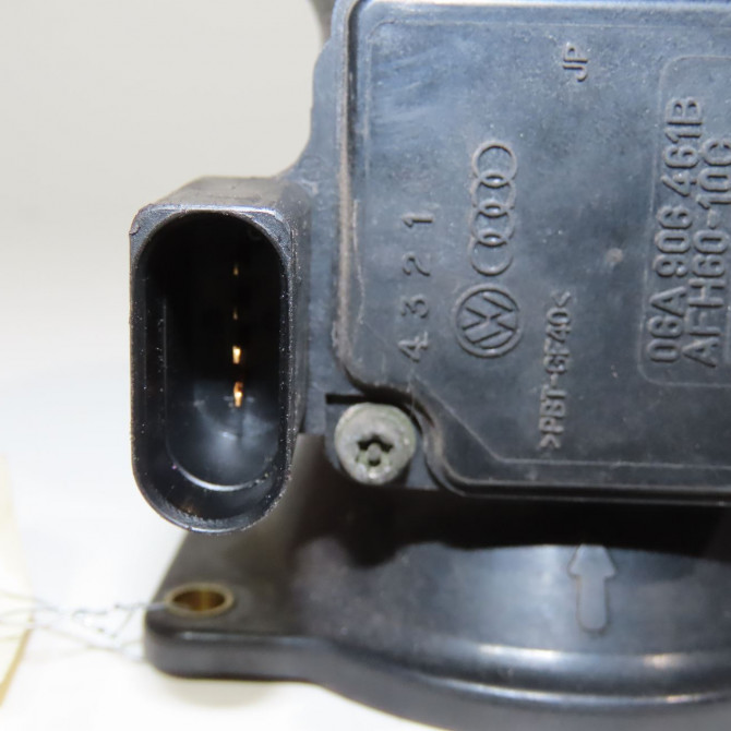 Debimetre air occasion  Volkswagen vw NEW BEETLE (9C1, 1C1) 1.6 (1999-2000)   6A906461B  3