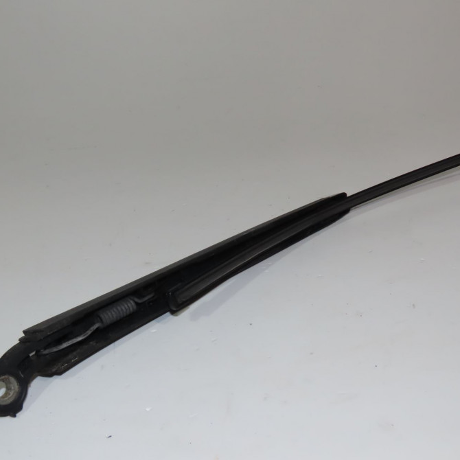 Bras essuie-glace arrière occasion  Seat LEON ST (5F8) 1.6 tdi (2013-2018)   5K6955707B  2