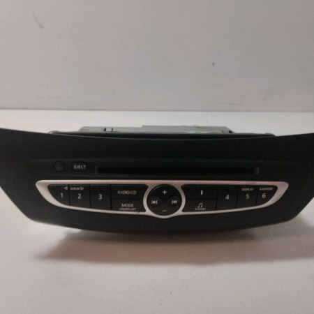 Autoradio occasion  Renault LAGUNA III Grandtour (KT0/1) 2.0 dci (kt07, kt0j, kt14, kt1a, kt1s) (2007-2015)   281150004R 