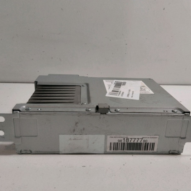 Autoradio occasion  Citroën C3 III Van (SX_, SY_) Bluehdi 100 (2019)   9818777780  1