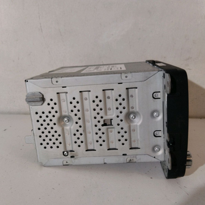 Autoradio occasion  Volkswagen vw GOLF VI (5K1) 1.6 tdi (2009-2012) 5 portes   1K0057187NX  3