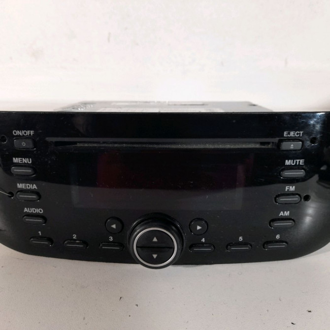 Autoradio occasion  Fiat PUNTO (199_) 1.3 d multijet (2012)   735597878  1