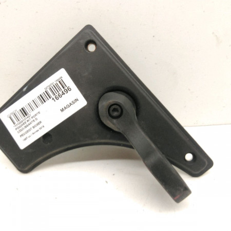 Poignee int porte coulissante d occasion  Peugeot BOXER Camionnette 2.0 bluehdi 110 (2015-2019)   1607147480 