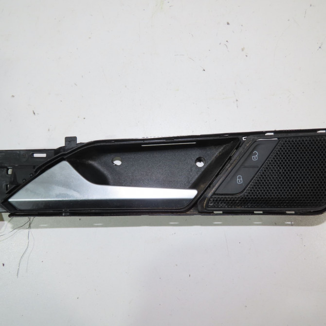 Poignee int porte avg occasion  Volkswagen vw TIGUAN ALLSPACE (BW2, BJ2) 2.0 tdi (2017)   5NB837113FUBN  1