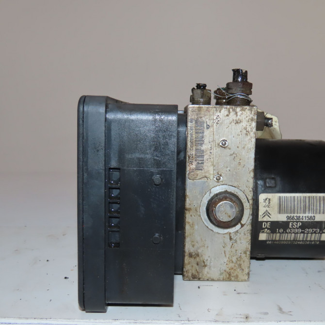 Unité hydraulique ABS occasion  Citroën C2 (JM_) 1.6 vts (2004-2009)   4541Z6  4