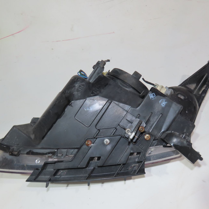 Phare droit occasion  Chevrolet CRUZE (J300) 2.0 cdi (2010)   95137778  3