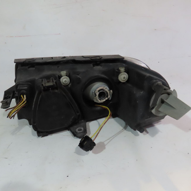 Phare droit occasion  Volkswagen vw PASSAT B5.5 Variant (3B6) 1.9 tdi 4motion (2000-2005)   3B0941016AN  3