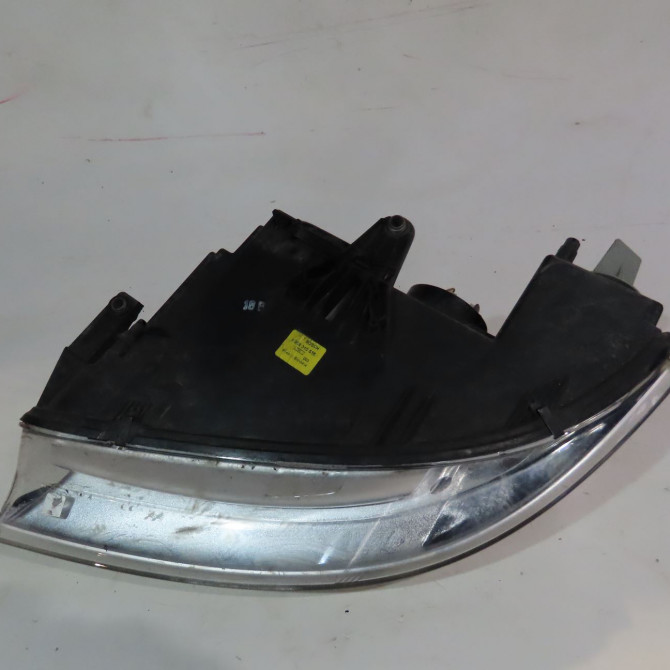 Phare droit occasion  Volkswagen vw PASSAT B5.5 Variant (3B6) 1.9 tdi 4motion (2000-2005)   3B0941016AN  4