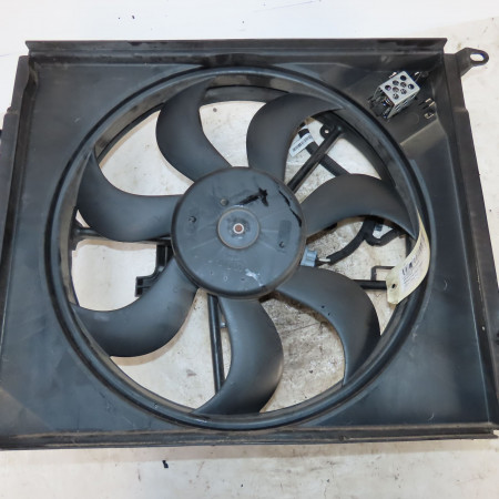 Moteur ventilateur radiateur occasion  Renault MEGANE IV 3/5 portes (B9A/M/N_) 1.2 tce 130 (b9mr) (2015) 5 portes   214813939R 