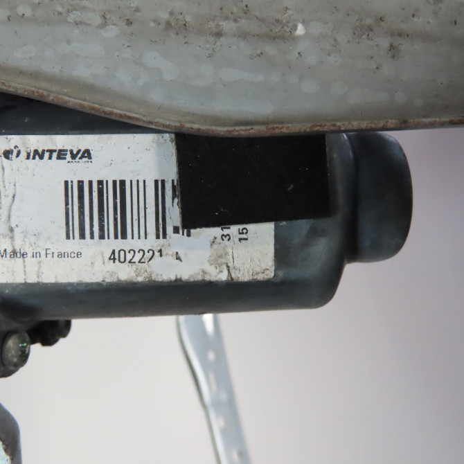 Mecanisme + moteur lève-glace avant droit occasion  Citroën DS3 (SA_) 1.2 vti 82 (2013-2015)   9222FV  2