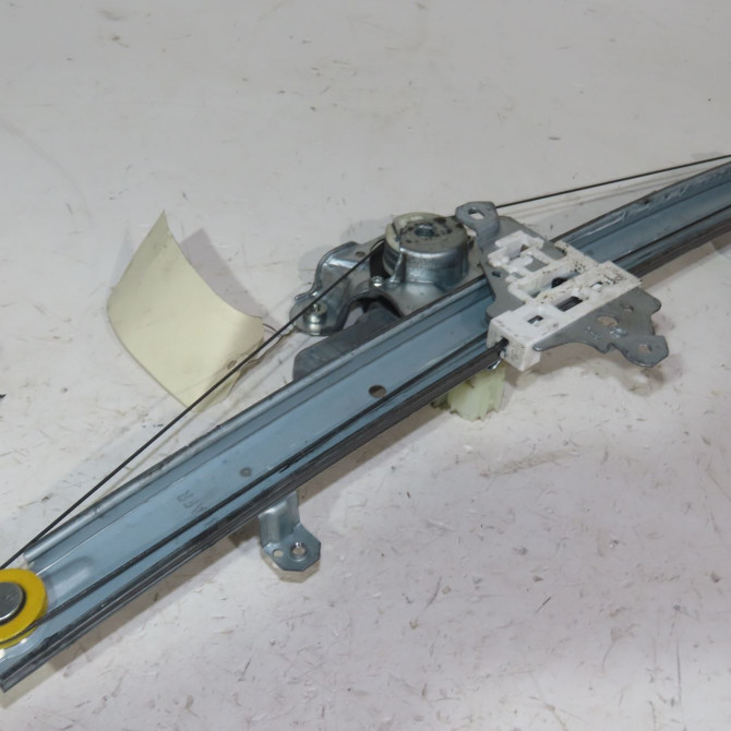 Mecanisme + moteur lève-glace avant droit occasion  Nissan X-TRAIL III (T32_, T32R, T32RR) 1.6 dci (t32) (2014)   807206FR0A  3