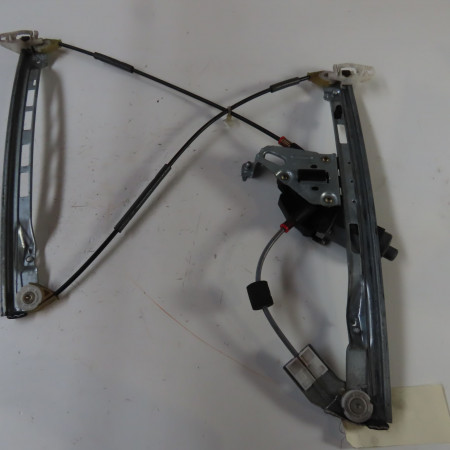 Mecanisme + moteur lève-glace avant droit occasion  Peugeot 206 3/5 portes (2A/C) 1.1 i (1998-2007)   9222F8 