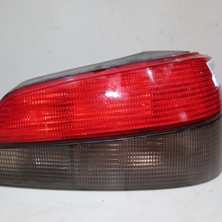 Feu arrière droit occasion  Peugeot 306 3/5 portes (7A, 7C, N3, N5) 2.0 hdi 90 (1999-2002)   6351H7 