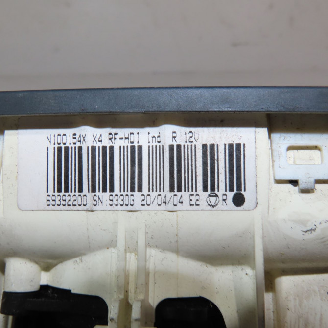 Commande de chauffage occasion  Citroën C5 I (DC_) 2.0 hdi (dcrhzb, dcrhze) (2001-2004) 5 portes   6451HZ  2