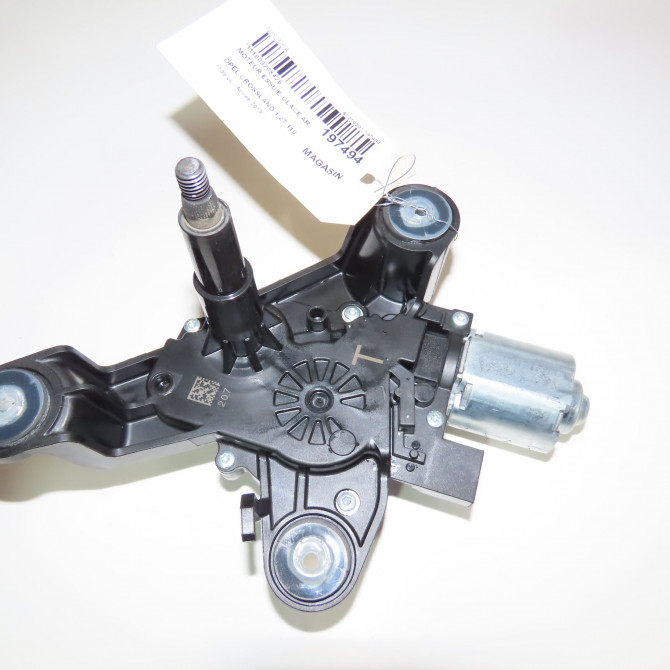 Moteur essuie-glace arrière occasion  Opel CROSSLAND X / CROSSLAND (P17, P2QO) 1.2 (75) (2017)   9819899980  1