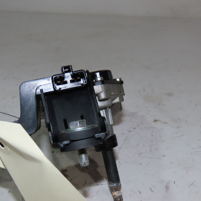 Moteur essuie-glace arrière occasion  Kia CEE'D (JD) 1.6 crdi 128 (2012-2018)   98700A2000  4