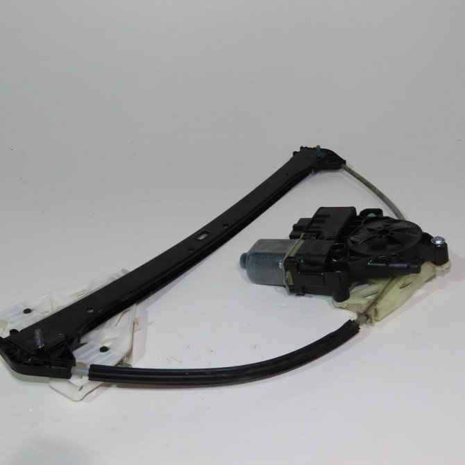 Mecanisme+moteur leve-glace ard occasion  Audi A3 Sportback (8VA, 8VF) 1.5 tfsi (2017-2018)   8V4839462  1