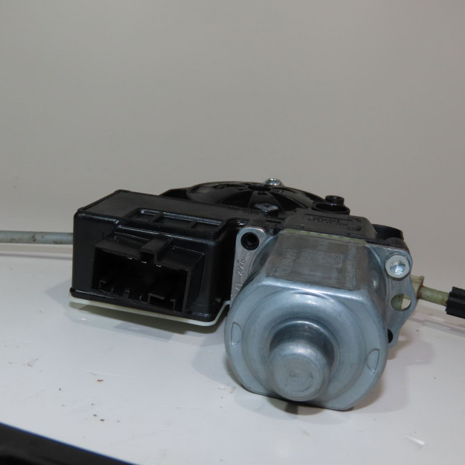 Mecanisme+moteur leve-glace ard occasion  Audi A3 Sportback (8VA, 8VF) 1.5 tfsi (2017-2018)   8V4839462  3