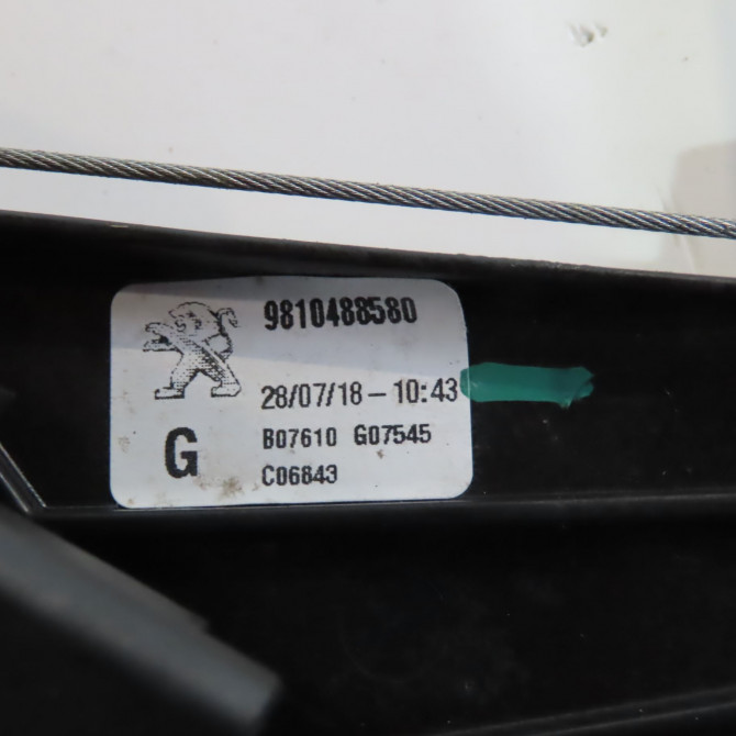 Mecanisme+moteur leve-glace arg occasion  Peugeot 3008 SUV (MC_, MR_, MJ_, M4_) 2.0 bluehdi 180 (2016)   9840190280  2