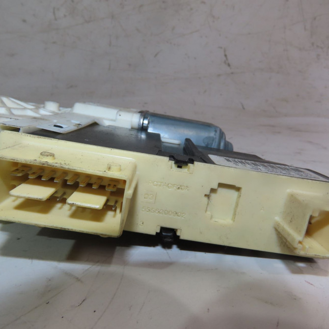 Mecanisme + moteur lève-glace avant droit occasion  Citroën C4 I (LC_) 1.6 hdi (2004-2011) 5 portes   9222V0  3