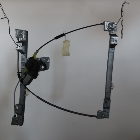 Mecanisme + moteur lève-glace avant droit occasion  Renault KANGOO Express (FW0/1_) 1.5 dci 90 (fw0g, fw05, fw08, fw11) (2009) 4 portes   807209565R 